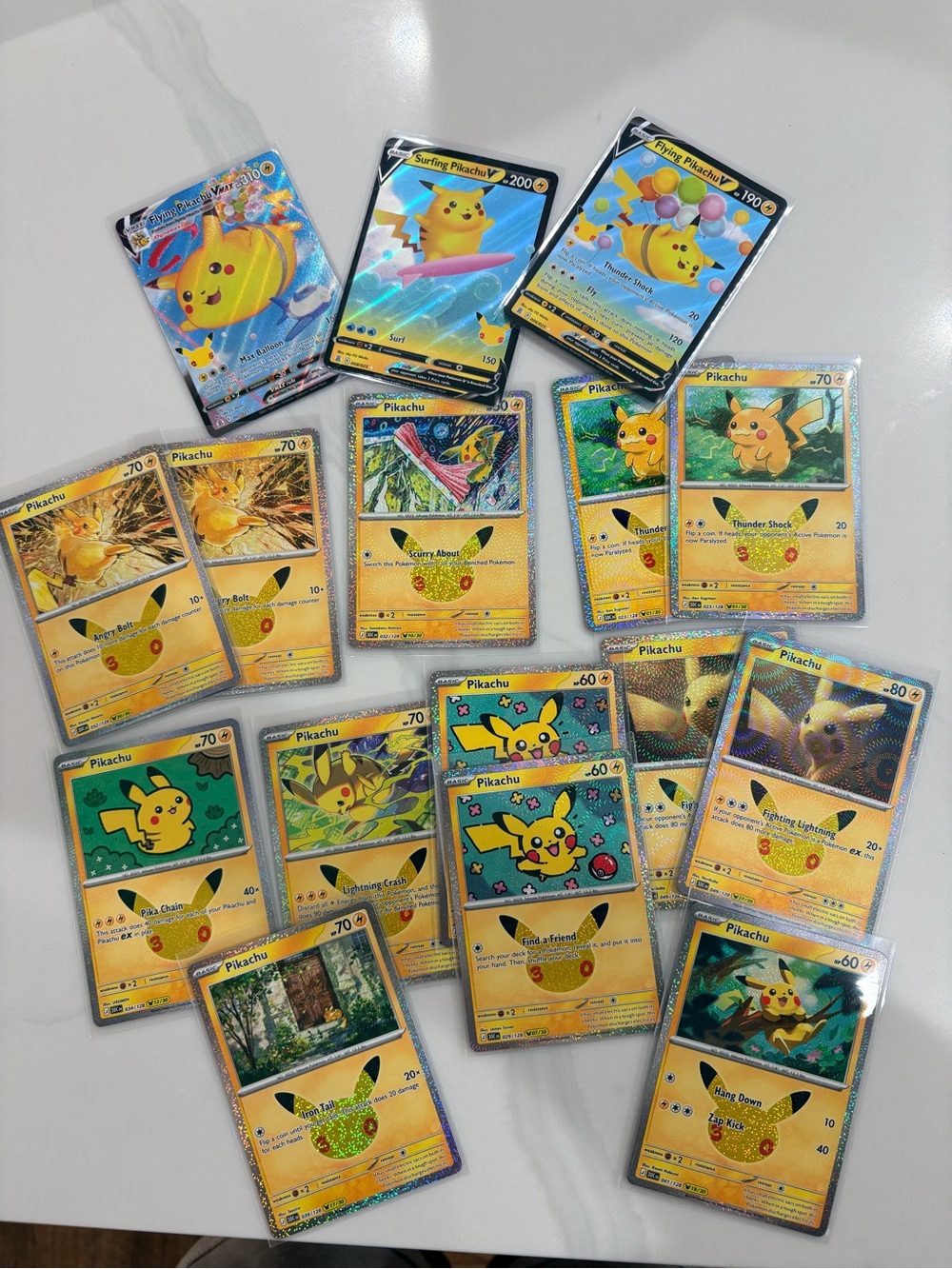 Pokemon Pikachu 16 Card Lot